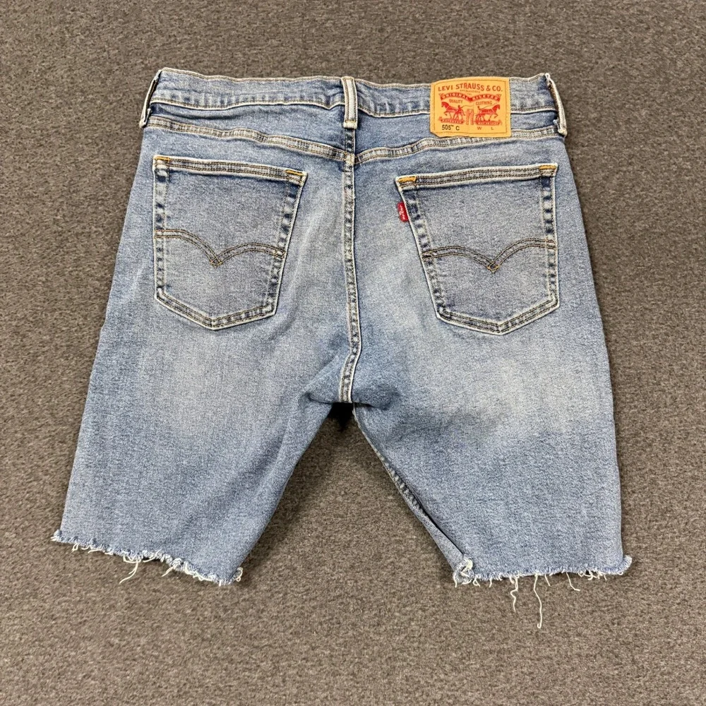 Levis 505 Denim Shorts Mens 32 Blue Good Raw Hem Distressed Cut Off